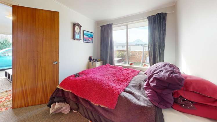 42 and 44 Chalmers Avenue Hampstead_22