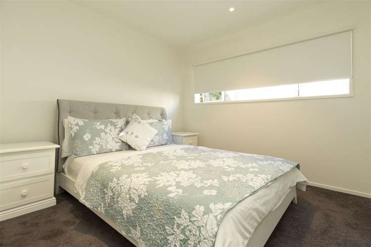 2 Miran Lane Red Beach_15