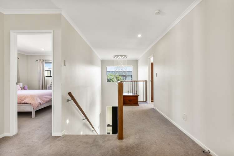 43 Bordeaux Parade Te Atatu South_11