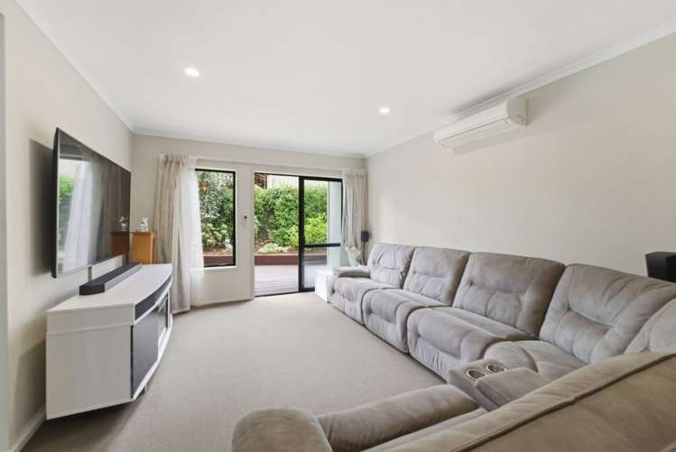 19 Rochdale Way Stoke_9