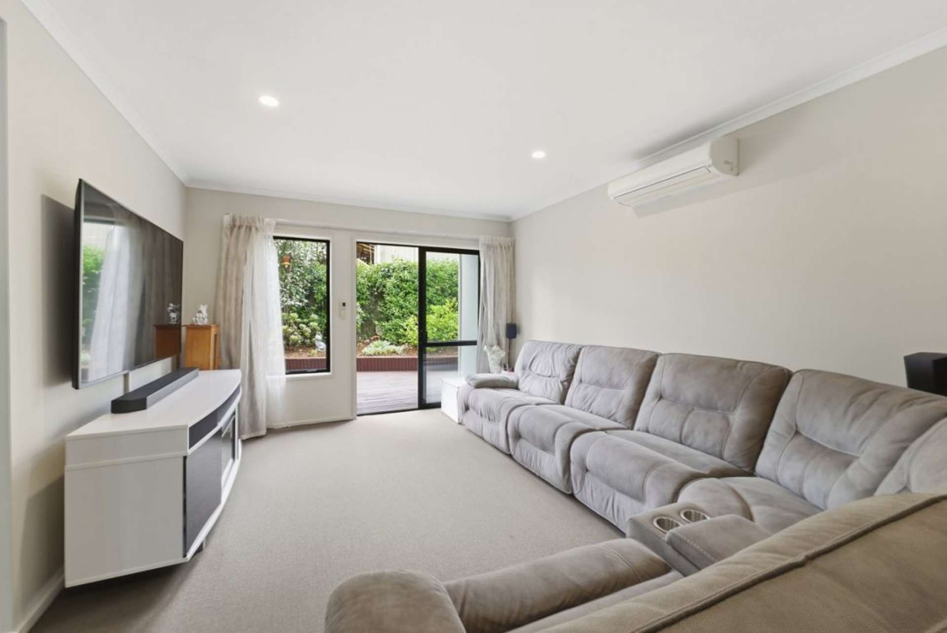 19 Rochdale Way Stoke_0