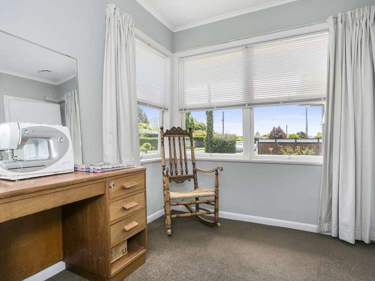 30 Burns Street Leamington_16