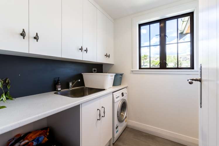 141 Lower Manorburn Dam Alexandra_15