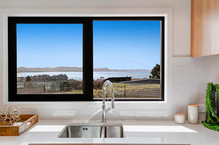 236 Whangaparaoa Road Red Beach_9