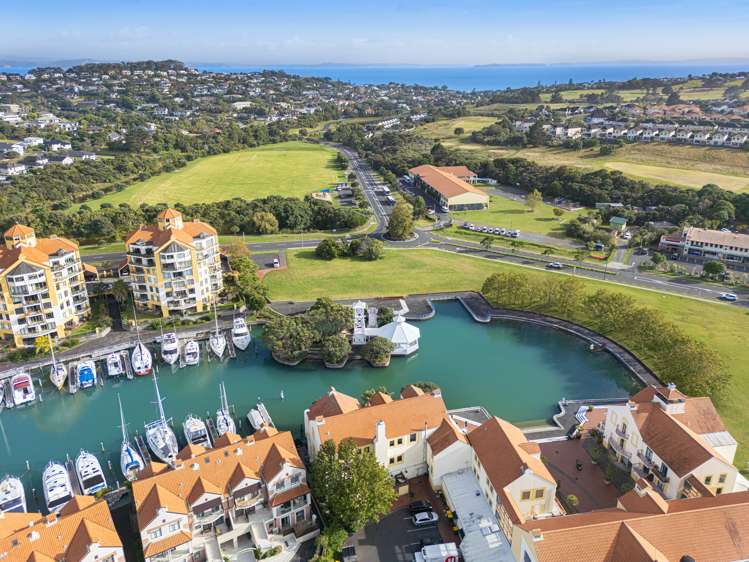 3 Waterside Crescent Gulf Harbour_40