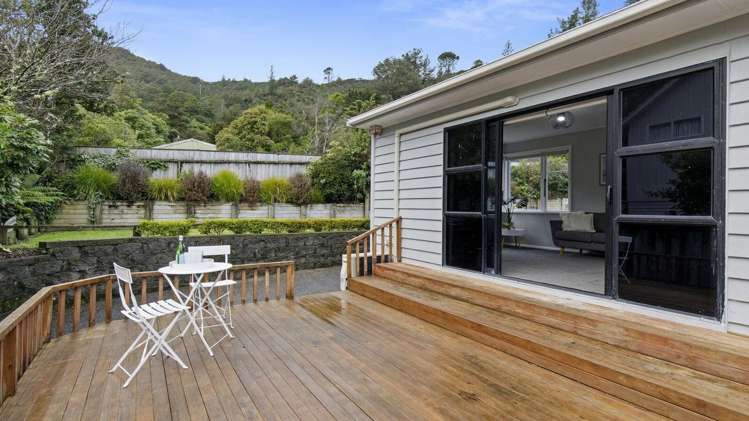 26 Lowry Crescent Stokes Valley_18