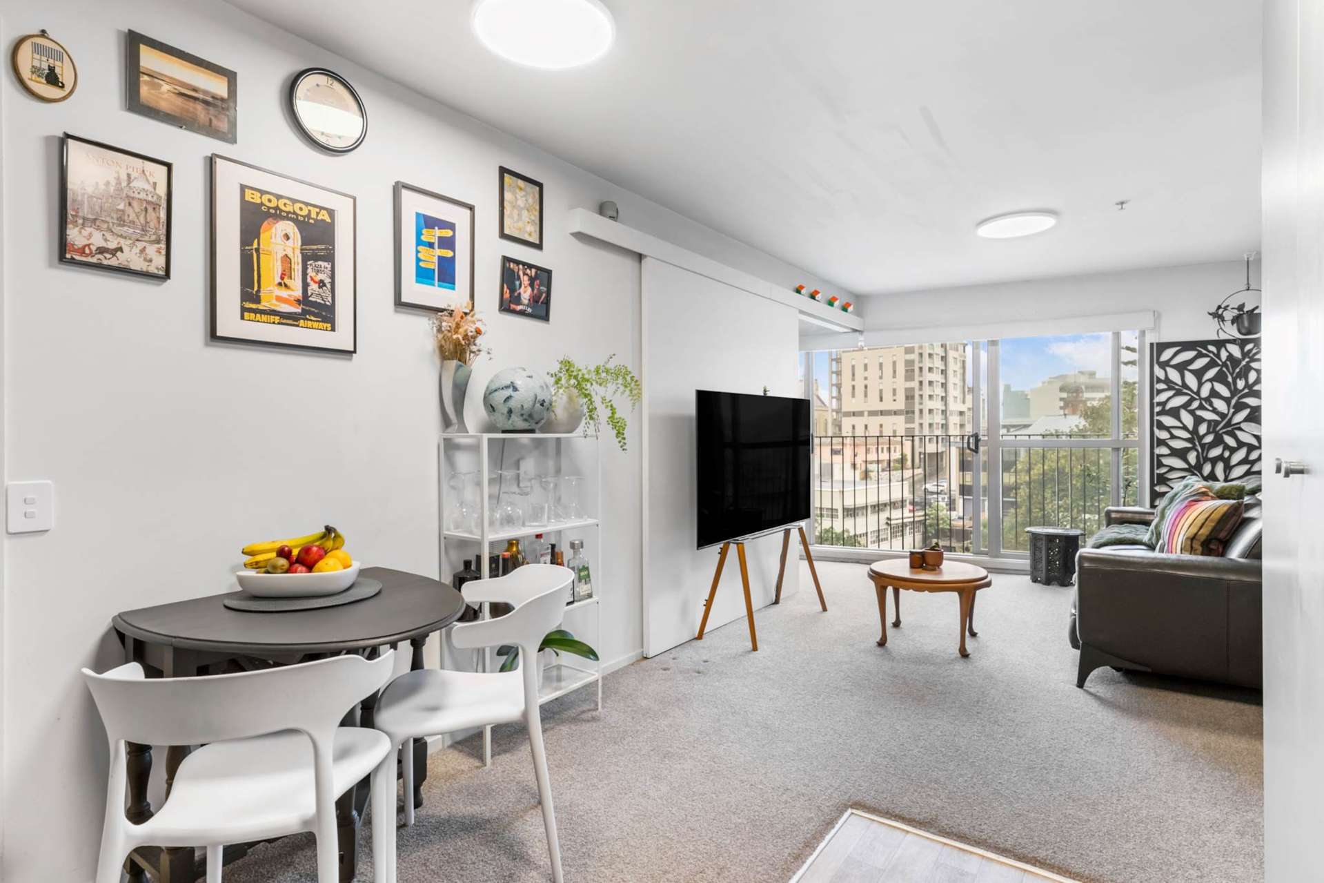 7c/18 Scotia Place City Centre_0