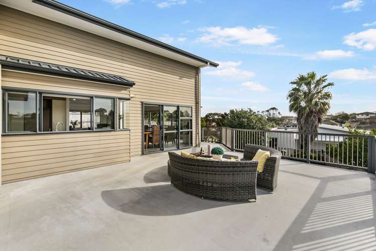 14 Toomer Place Beachlands_14