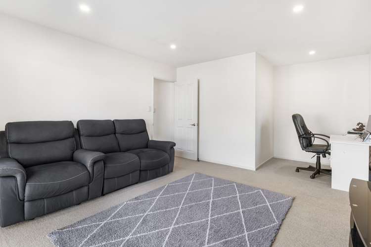 37 Lilybank Crescent East Tamaki_13