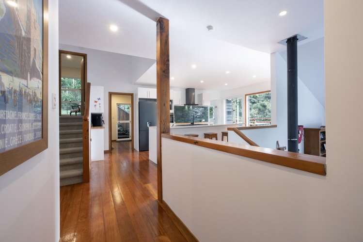 156 Piha Road Piha_19