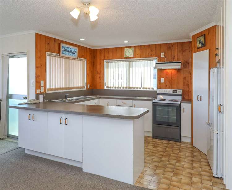 14 First Street Waihou_5