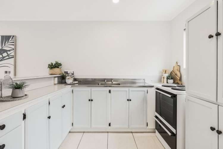 7/20 Miro Street 11229_24