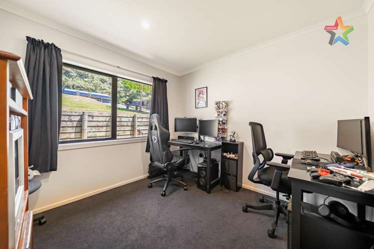 46 Enfield Street Wainuiomata_24