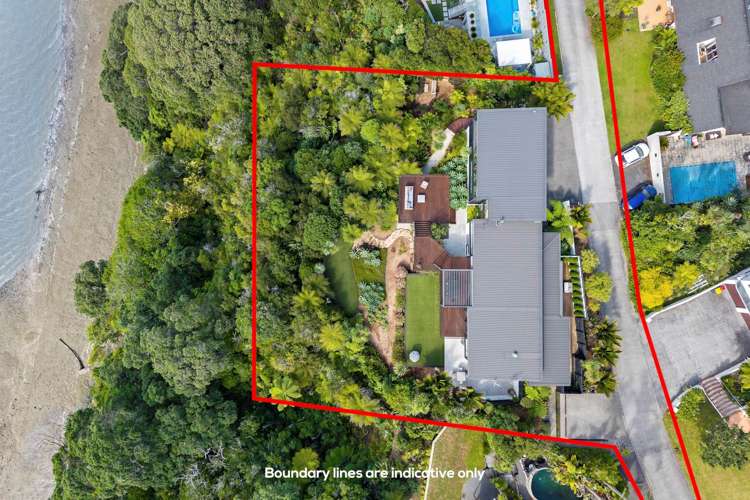 8 Saran Place Hillsborough_24