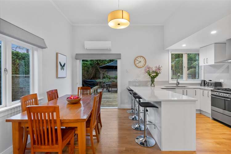 79 Owairaka Avenue Mount Albert_6