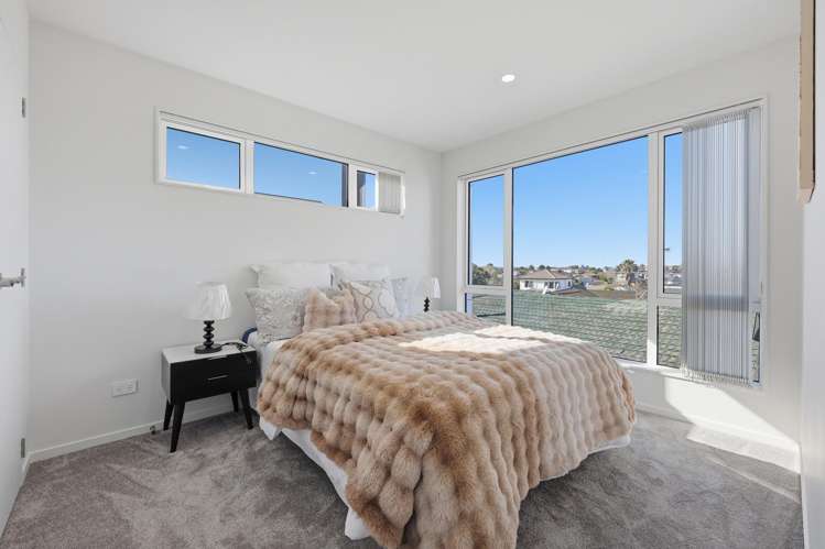 33 Sorrel Crescent Bucklands Beach_20