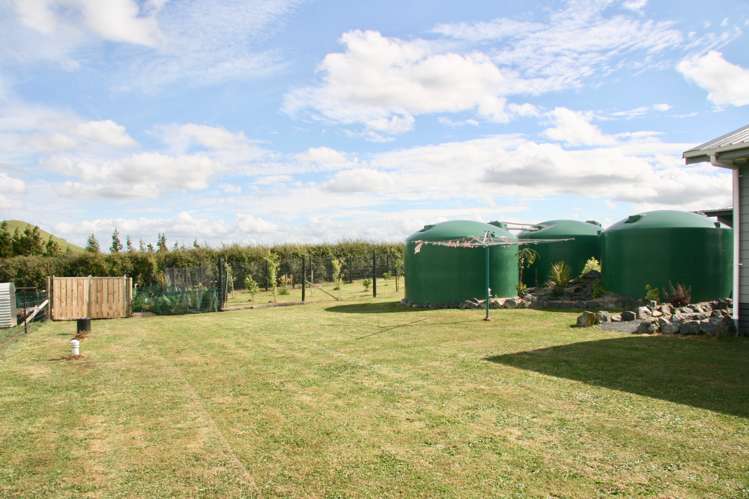 614 Falls Road Waerenga_29