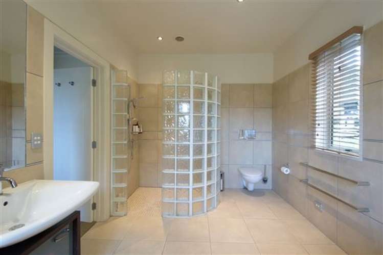 7 Stowmore Lane Lower Shotover_33