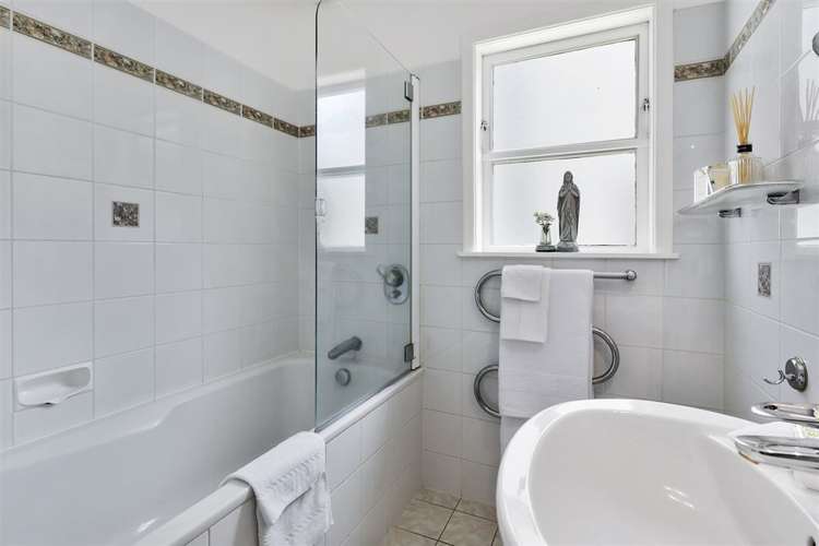 41 Severn Street Island Bay_13