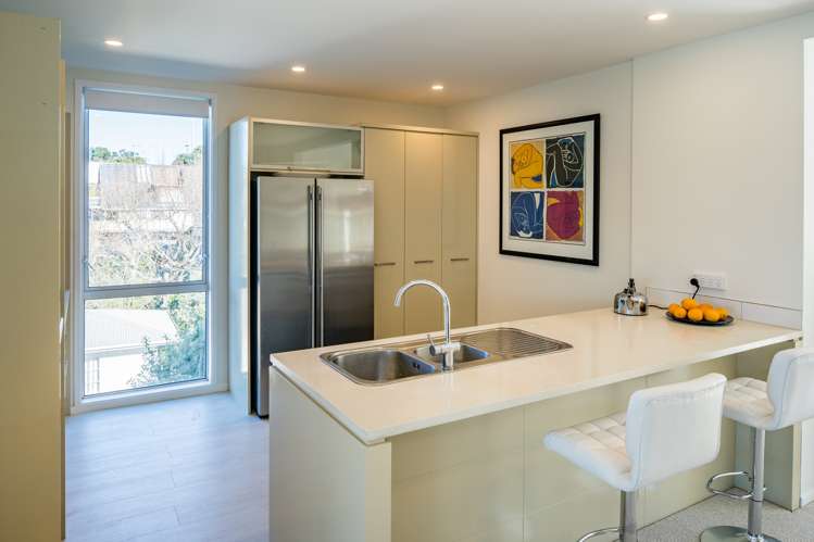 52 Seaview Road Paremata_11