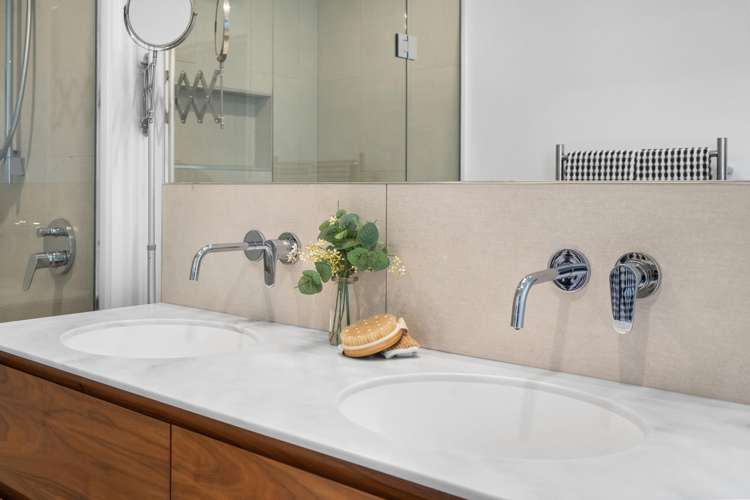 41 Grayshott Avenue Casebrook_41