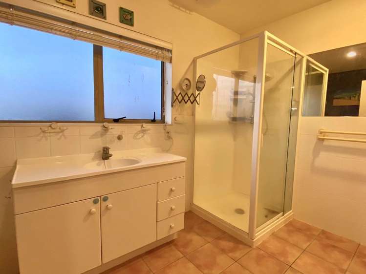 6/17 Charlenne Close Ranui_10