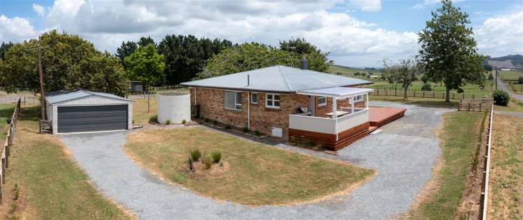 173 Falls Road Waerenga_16