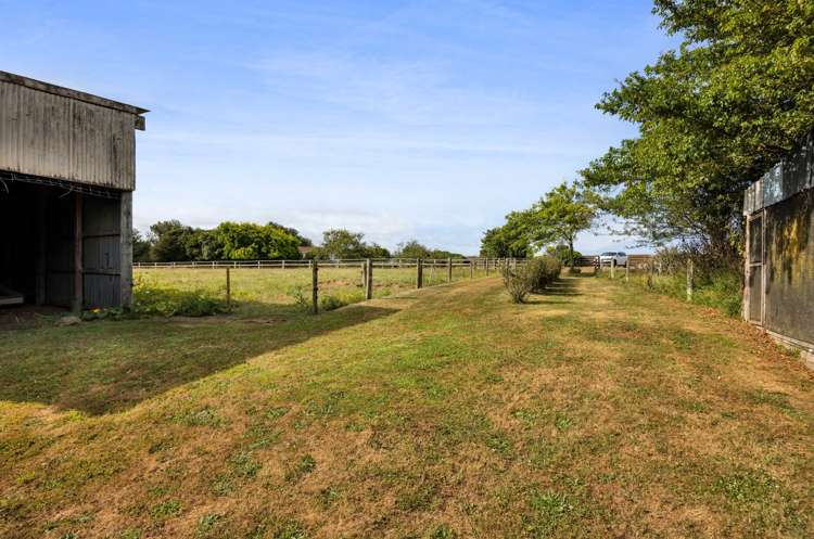 36 Te Roti Road Hawera_31