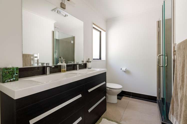 6 Bridgewater Lane Stoke_13