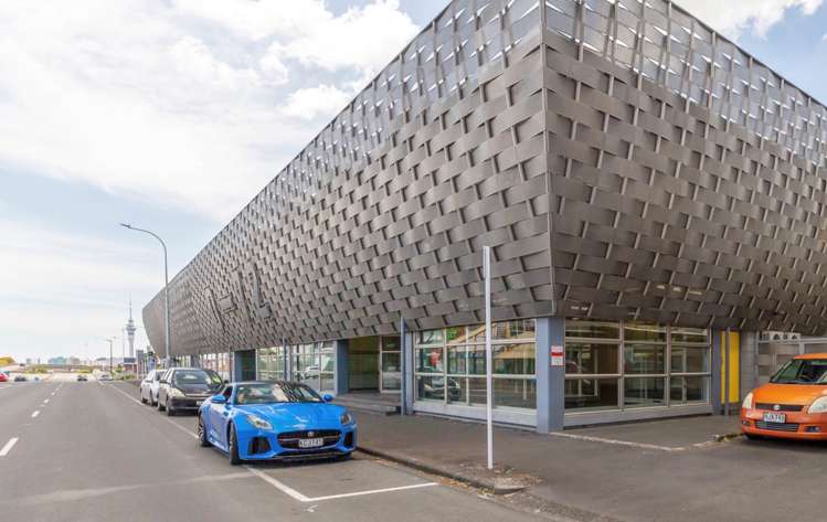 Level 2/72 Dominion Road_0