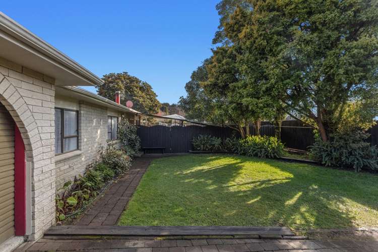 225 Valley Road_1