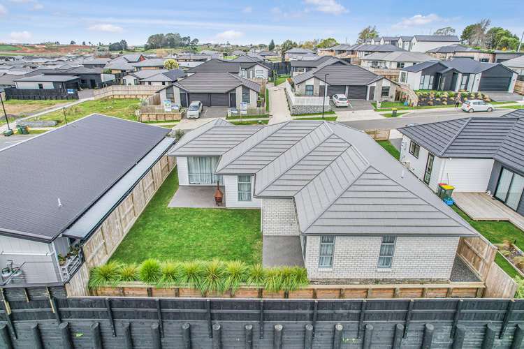 7 Maanihi Drive Rototuna North_16