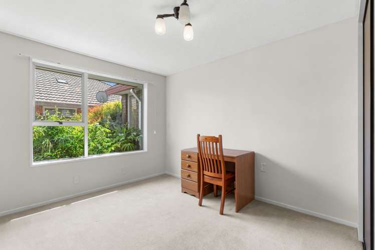 1/5 Cottesmore Close Burnside_6