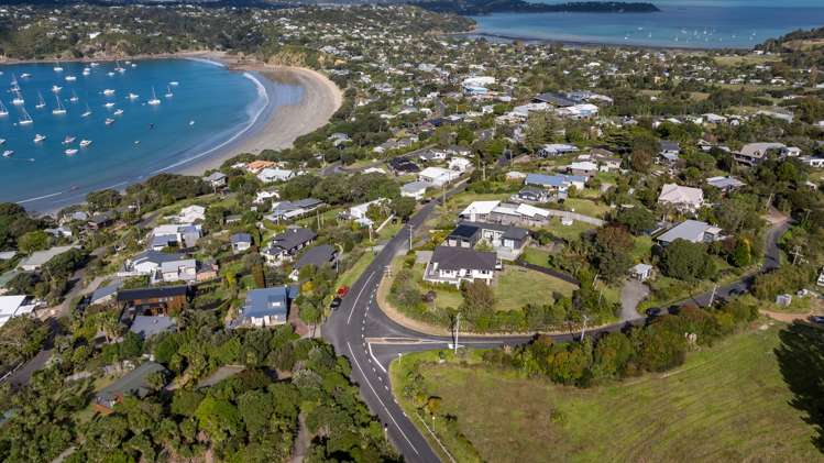 39 Tiri Road Oneroa_33