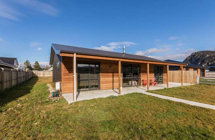 71 Frye Crescent Albert Town_16