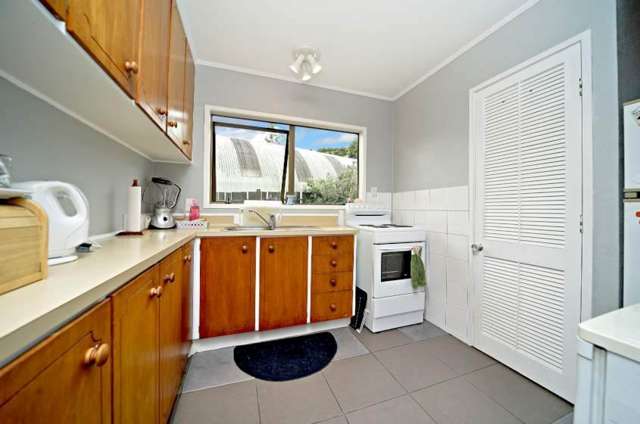 2 Caley Court Totara Heights_1