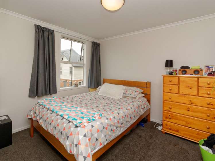 22 Chiefs Court Hamilton East_7