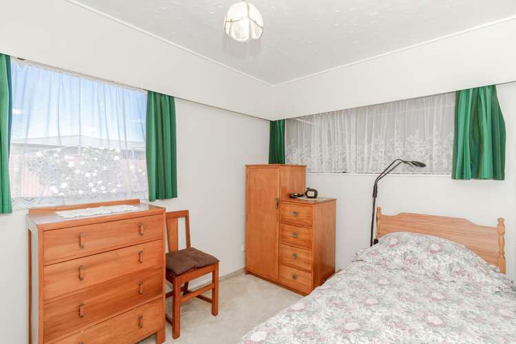 6 Konini Crescent Pirimai_12