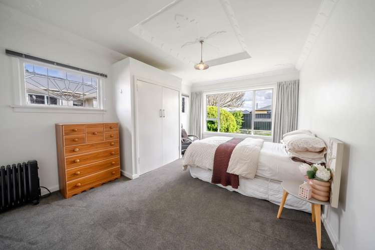 39 Clifton Street Windsor_11