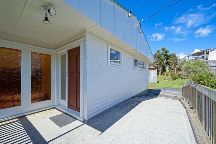 46 Lowtherhurst Road Massey_25