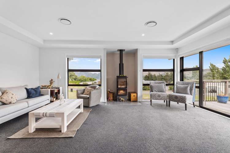 2 Taimana Lane Diamond Harbour_13