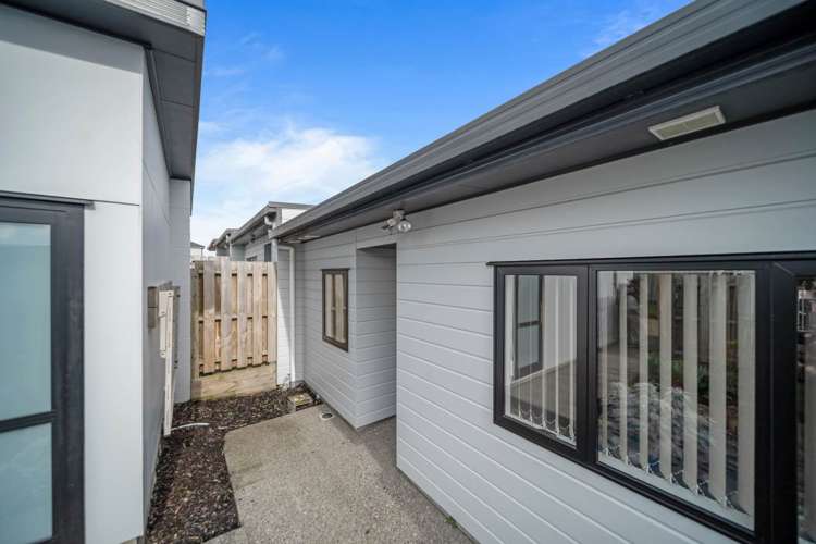 7 Kapuarangi Lane Papakura_23