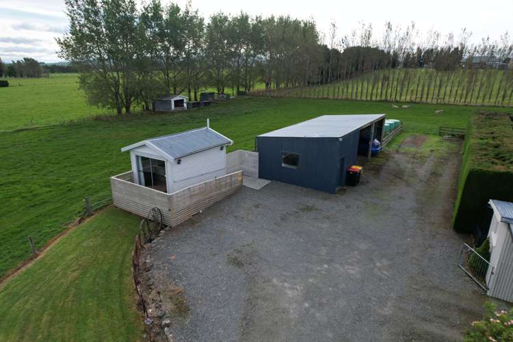 117 Centre Bush Otapiri Road Winton Surrounds_18