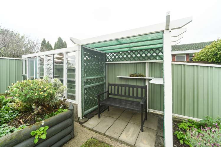 28 Cedar Crescent Feilding_21