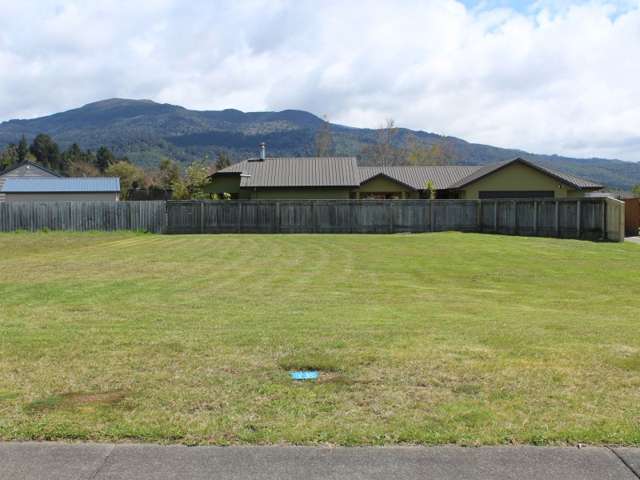 18 Ngahana Place Turangi_2