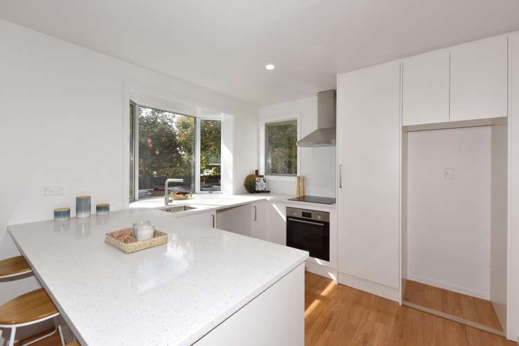 39 Steele Street Hornby_8