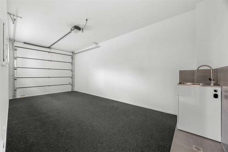 67 Whare Kauri Road Takanini_16