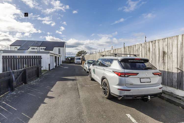 2/163 Rongotai Road Rongotai_31