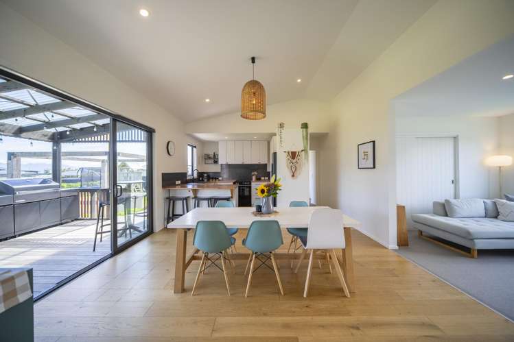 52 Takitimu Avenue_4