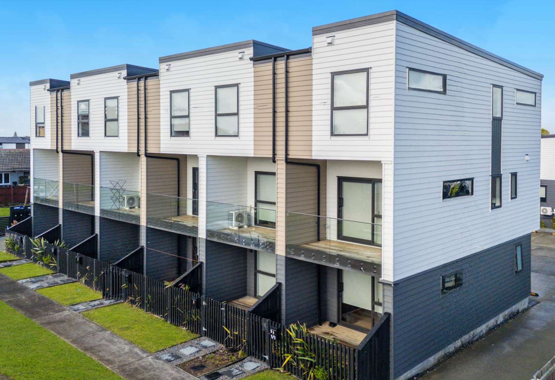 7/3 Cape Road Mangere_0